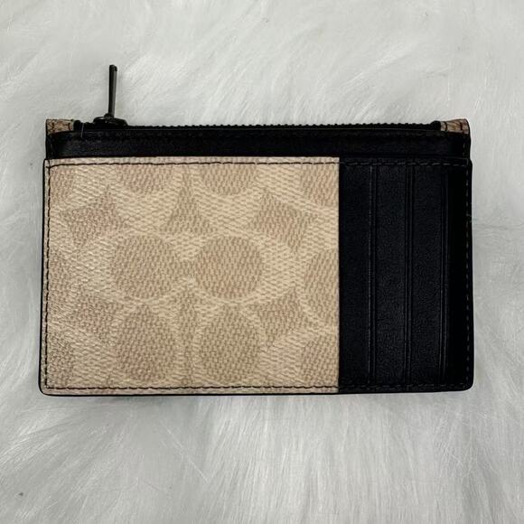Coach Zip Card Case In Blocked Signature Canvas In Sand/Tan CAB81 NWT - Picture 1 of 4